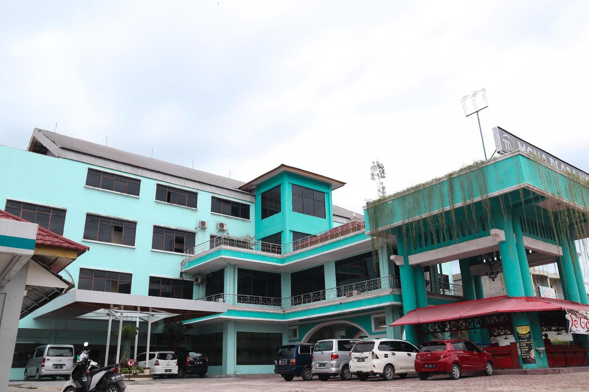Oyo 742 Mona Plaza Hotel Pekanbaru Eksteriør bilde